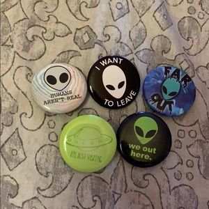 Alien Pin Set